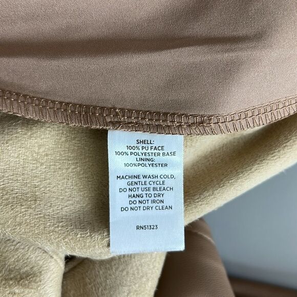 099 NWOT Halogen® Wide Leg Faux Leather Cargo Pants Size XXL - Picture 8 of 12